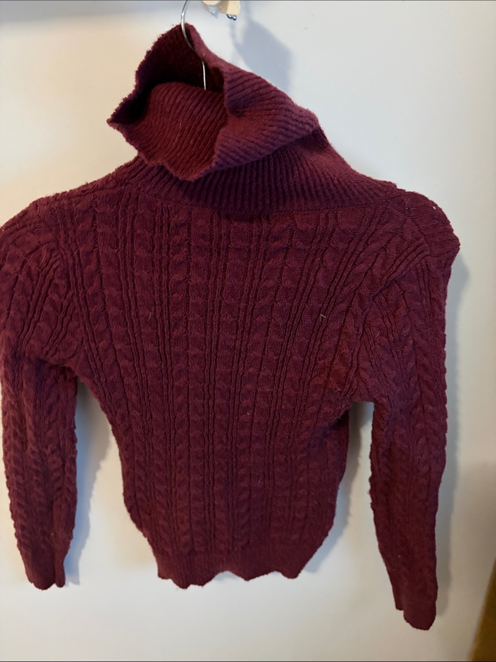 Cable Knit Turtleneck Sweater - Burgundy